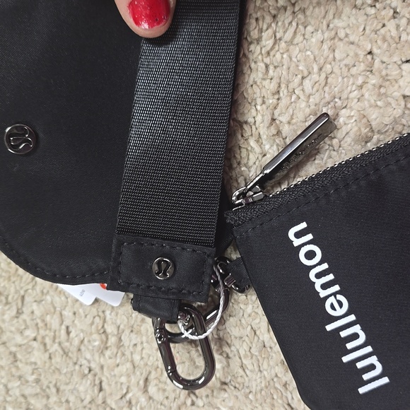 lululemon athletica Black Wristlet Bag - Picture 10 of 10